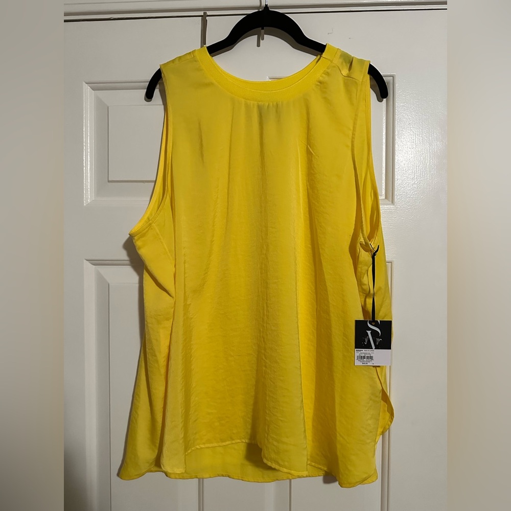 Vera Wang Top NWT - Picture 1 of 2
